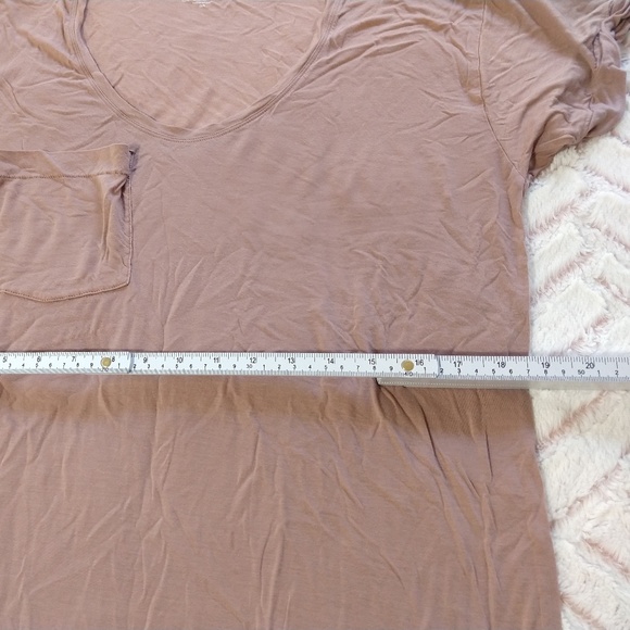 Victoria's Secret Small Tencel Lyocell Dark Beige Short Sleeve Blouse - Picture 3 of 8